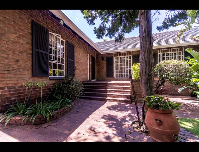 4 BEDROOM HOUSE SOLD IN WENDYWOOD